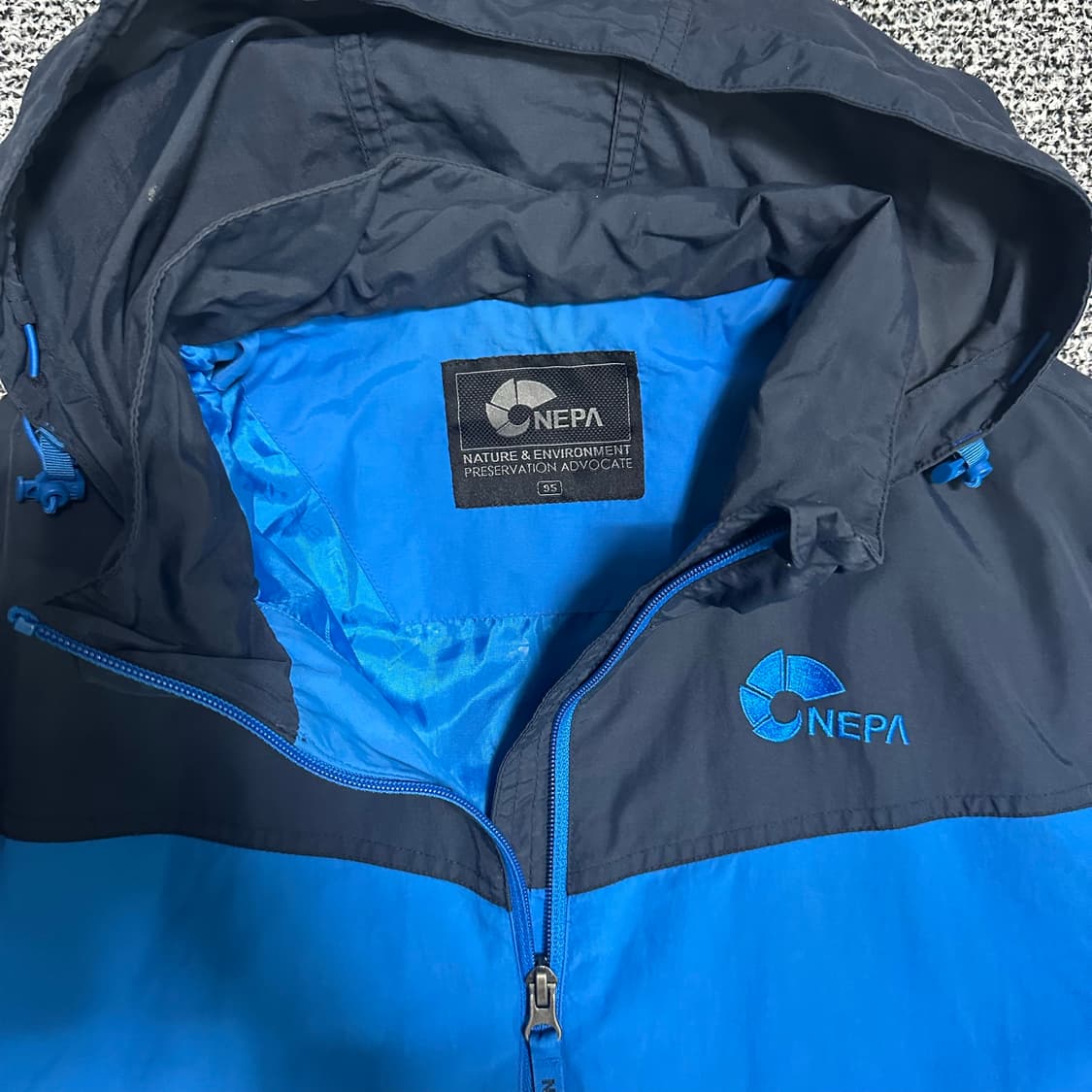 (95) 네파 블루/블랙 바람막이 자켓 아웃도어 상품이미지2