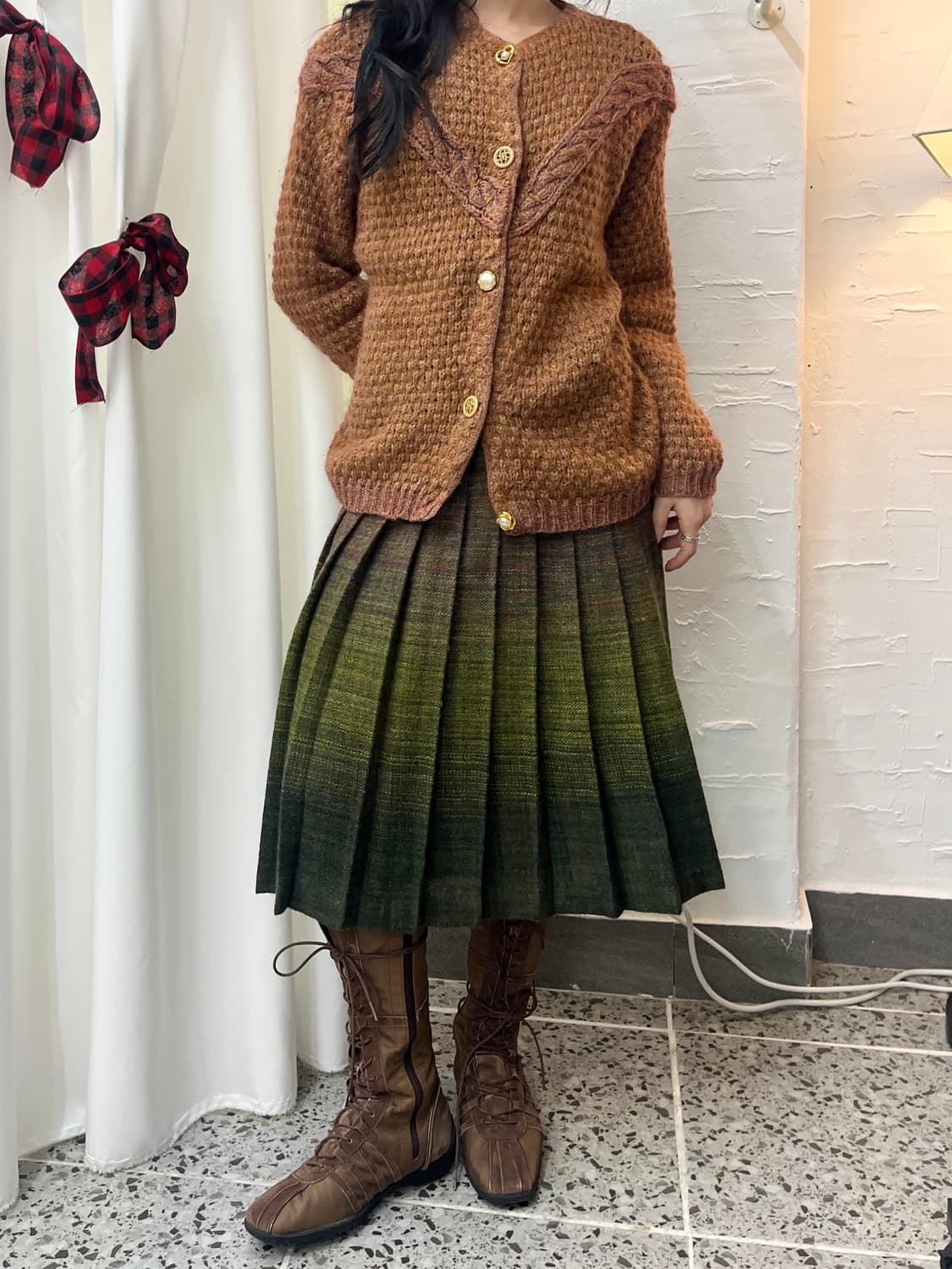 Green ombré pleated wool skirt 상품이미지2