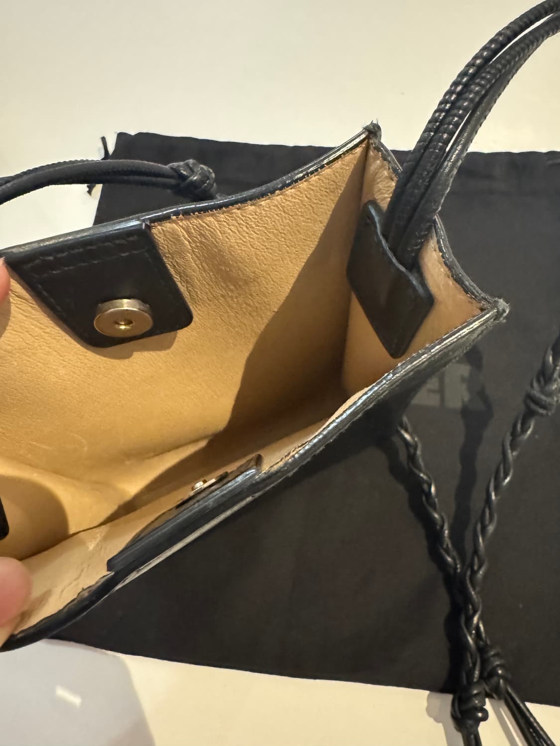 질 샌더 탱글백 미니 블랙 상품이미지5