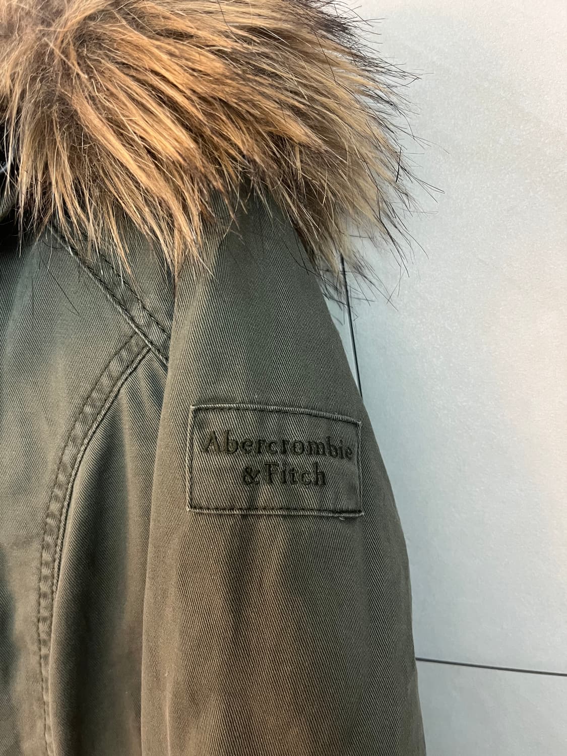 새상품 아베크롬비 카키 퍼 후드 파카 [XS] 상품이미지5