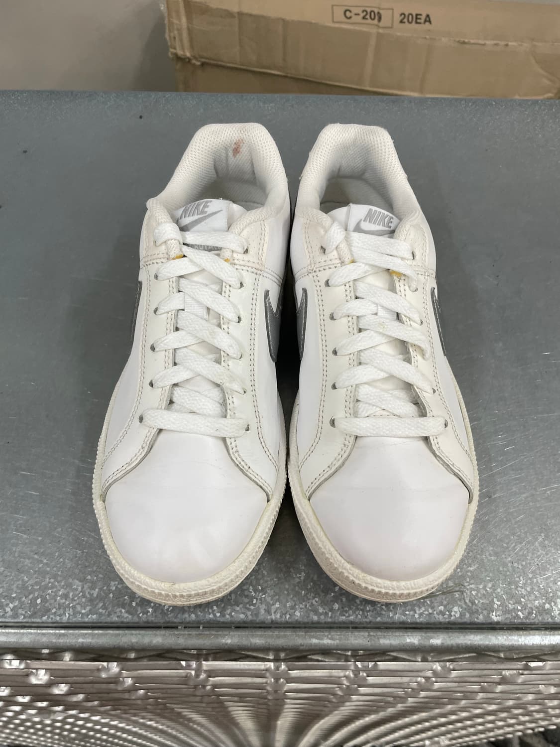 나이키 코트로얄 화이트 그레이 240 상품이미지5