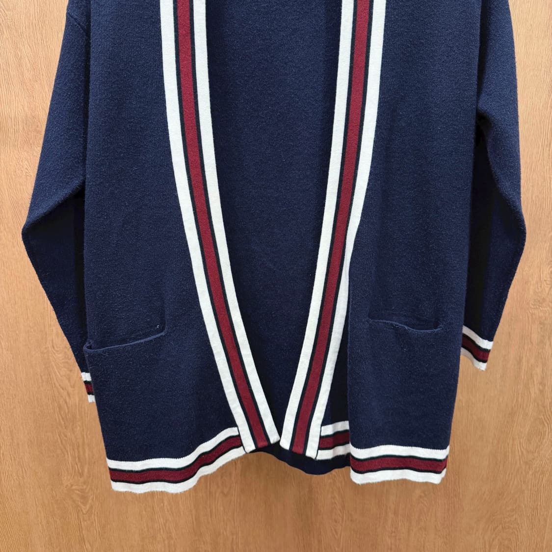 산드로 오픈 니트 가디건 스트라이프 브이넥 라인 디테일 루즈핏 네이비 상품이미지5