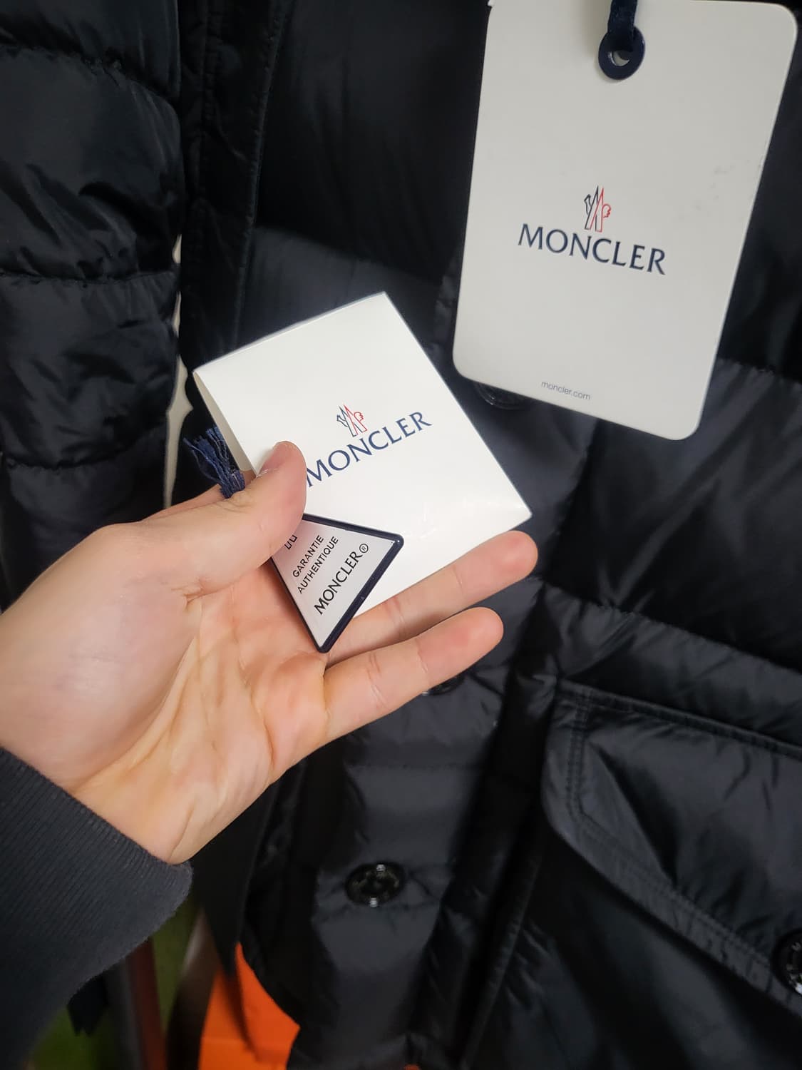 23FW 몽클레어 클루니 패딩 3사이즈 상품이미지3