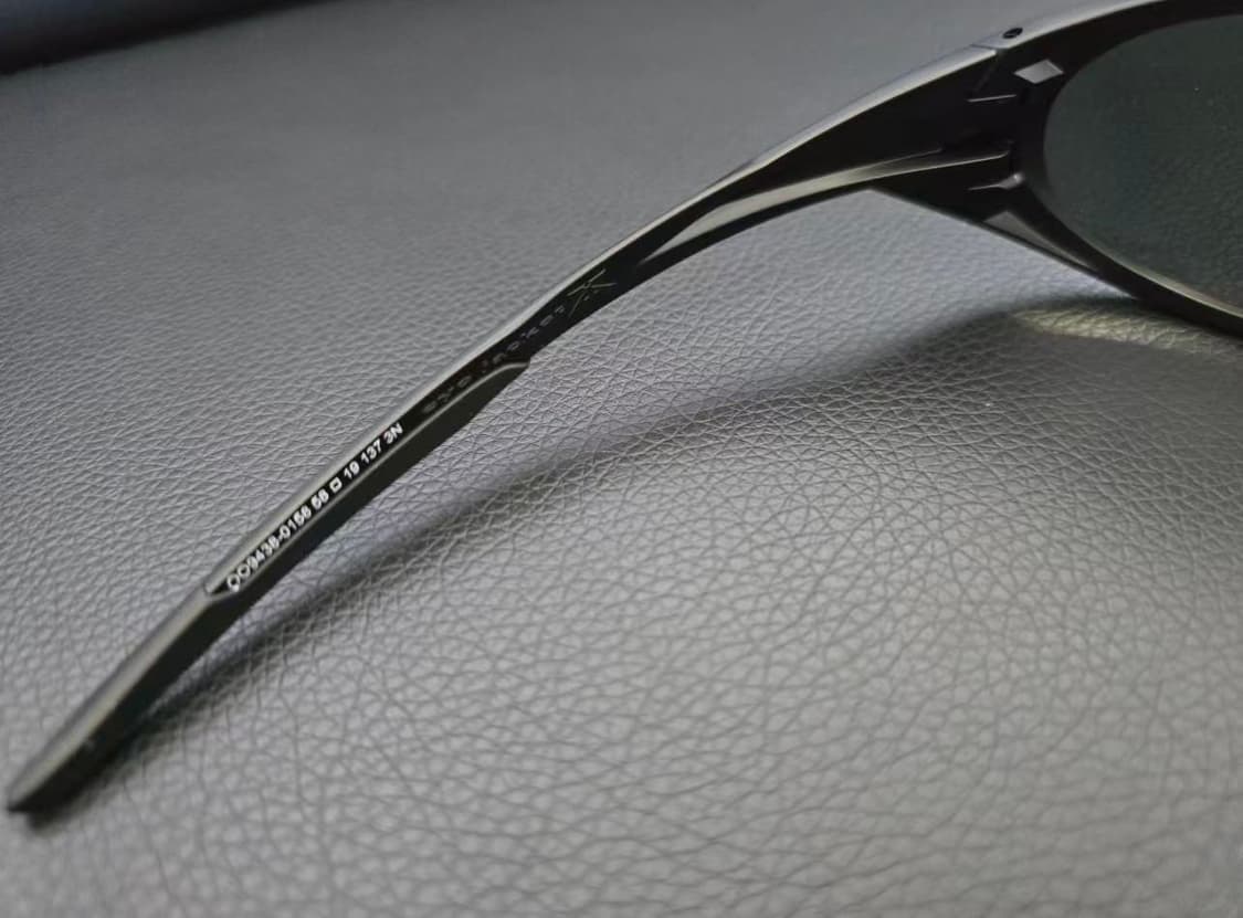 오클리 아이 자켓 리덕스 매트 블랙 프레임 프리즘 그레이 상품이미지6