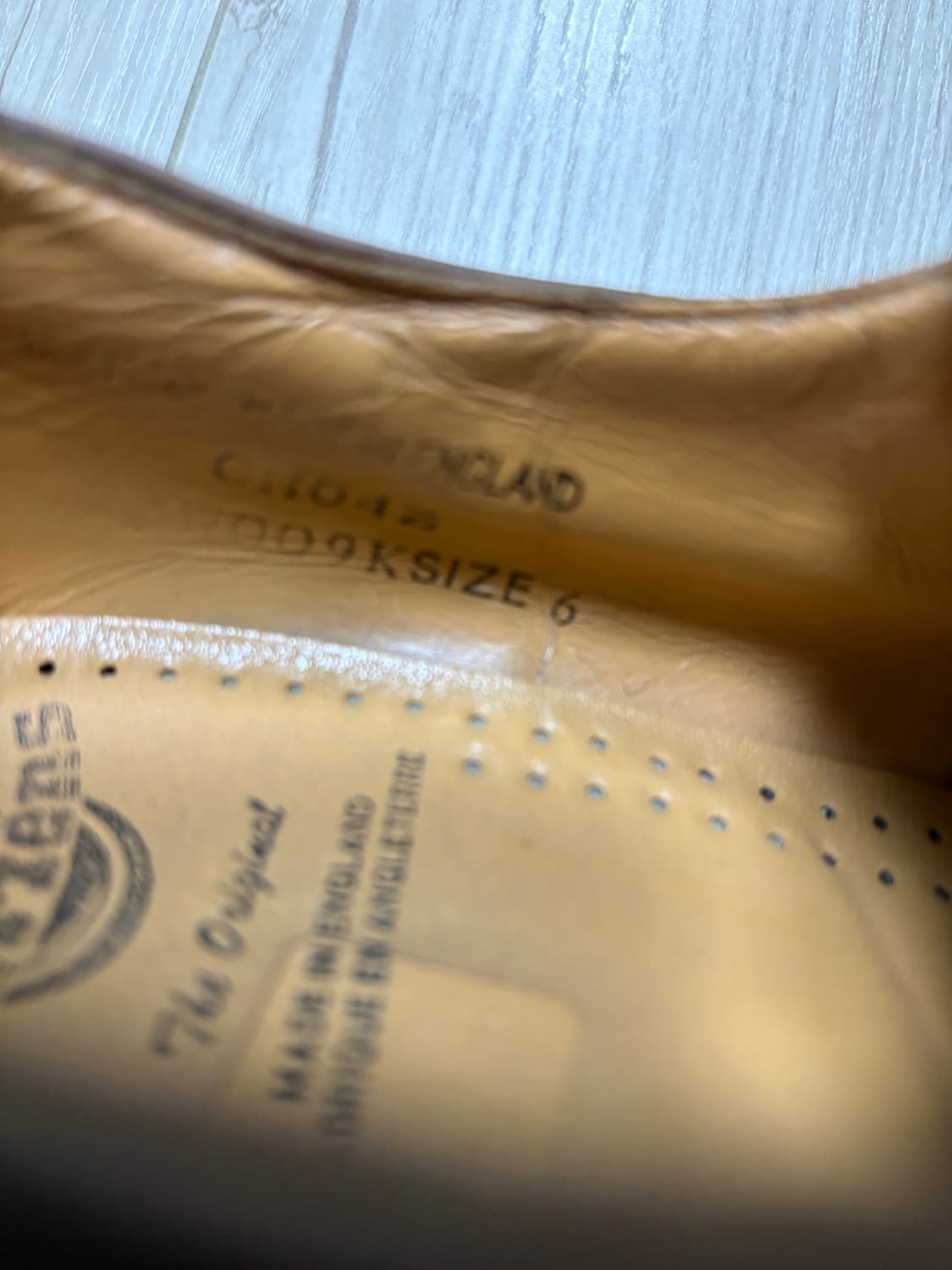 닥터마틴 1461 3홀 크레이지홀스 250  상품이미지7