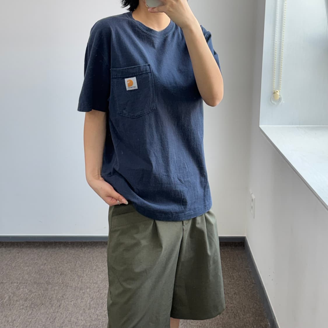 Carhartt 칼하트 원포켓 네이비 반팔 상품이미지2