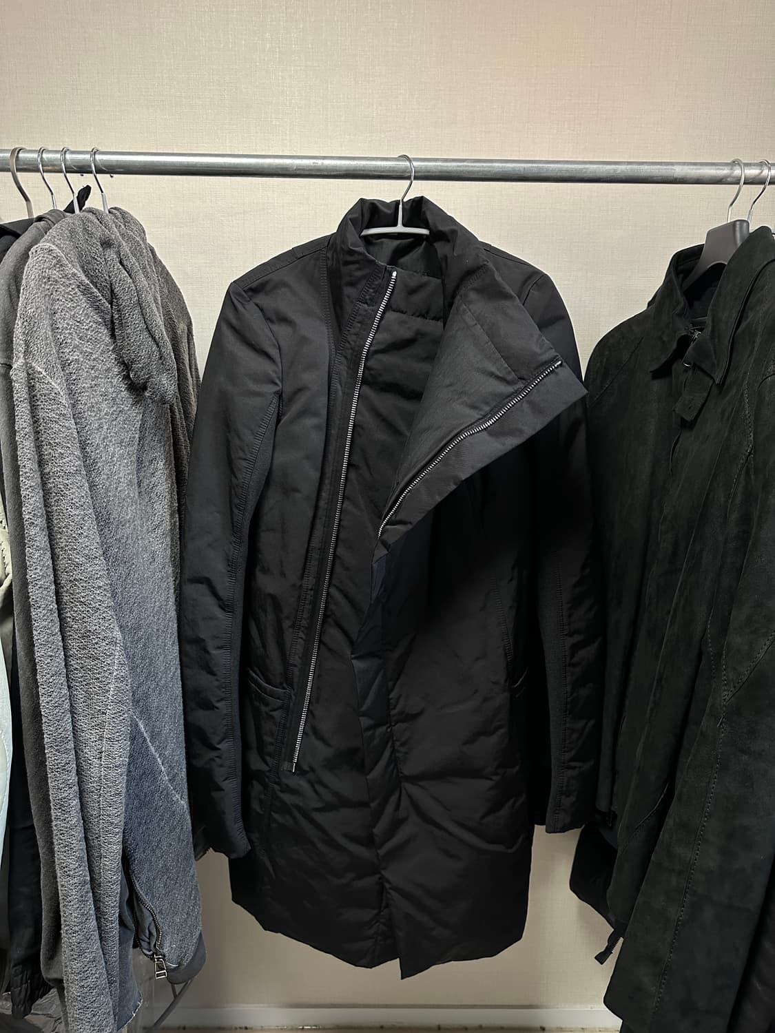 릭오웬스 사선 구스패딩 여성용 상품이미지1