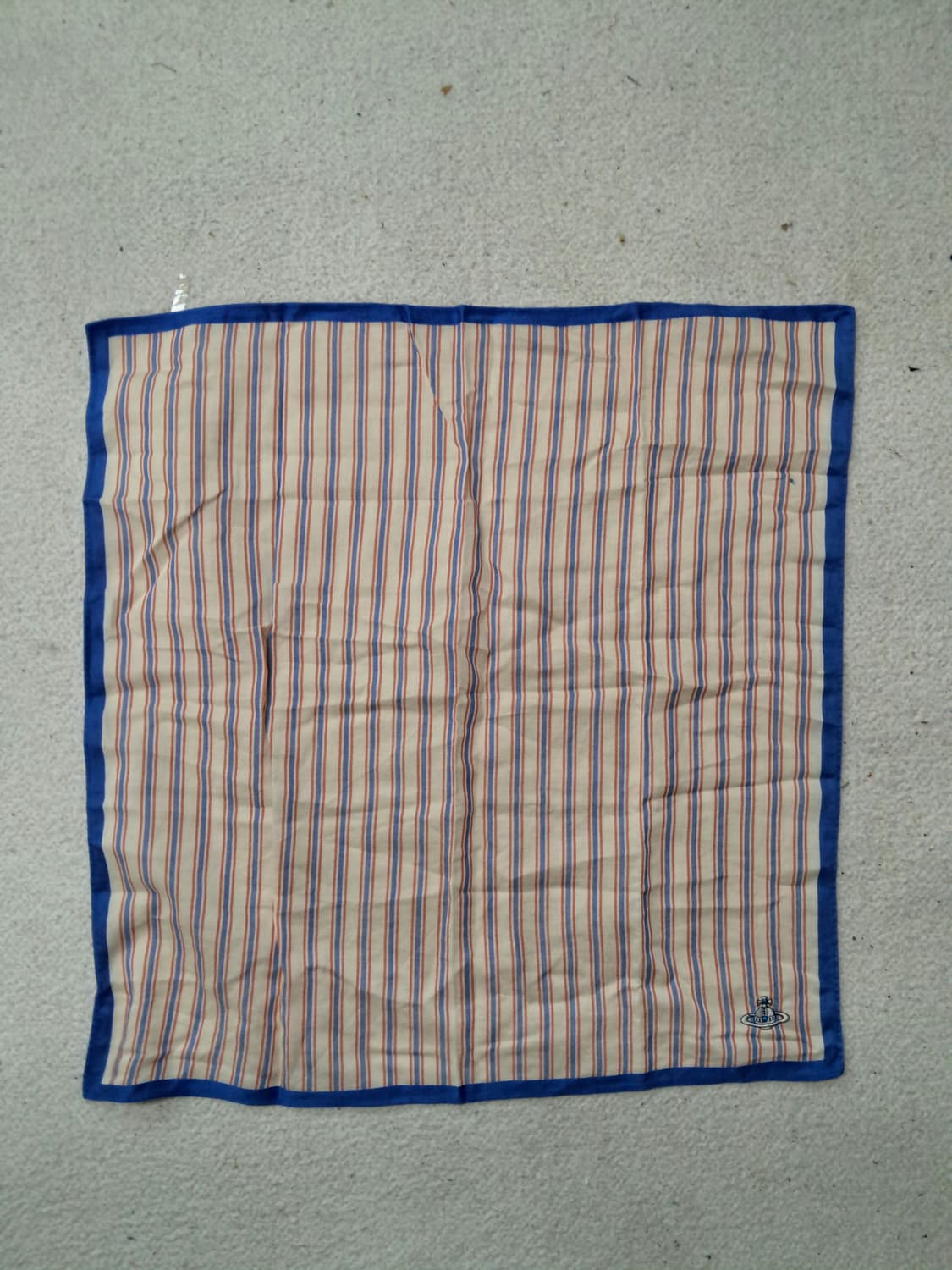 비비안웨스트우드 손수건 상품이미지1