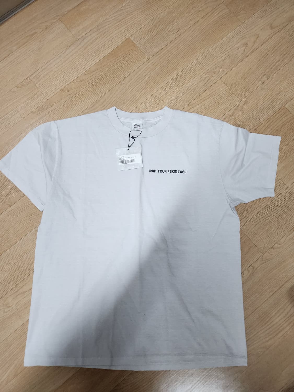 더 긱스 반팔 새상품 XL 판매 상품이미지2