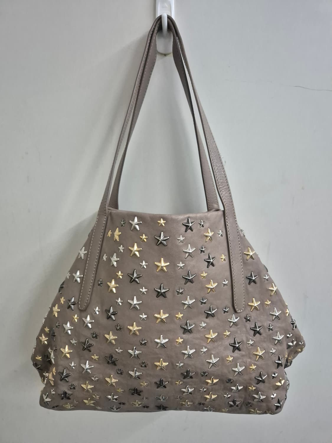 Jimmy Choo 별 스터드 토트백 상품이미지1