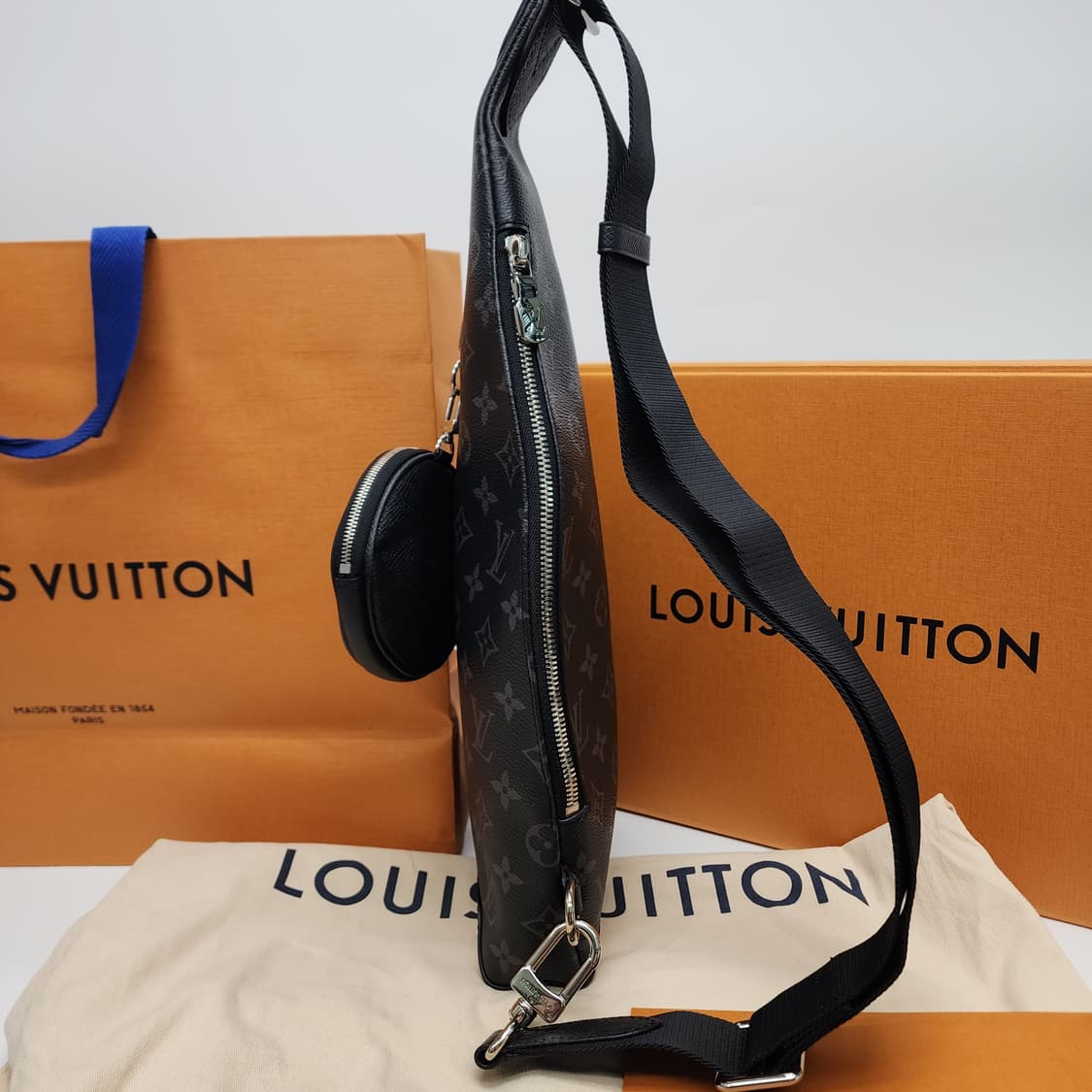 전시품급 루이비통 듀오 슬링백 내장칩 M30936 상품이미지5