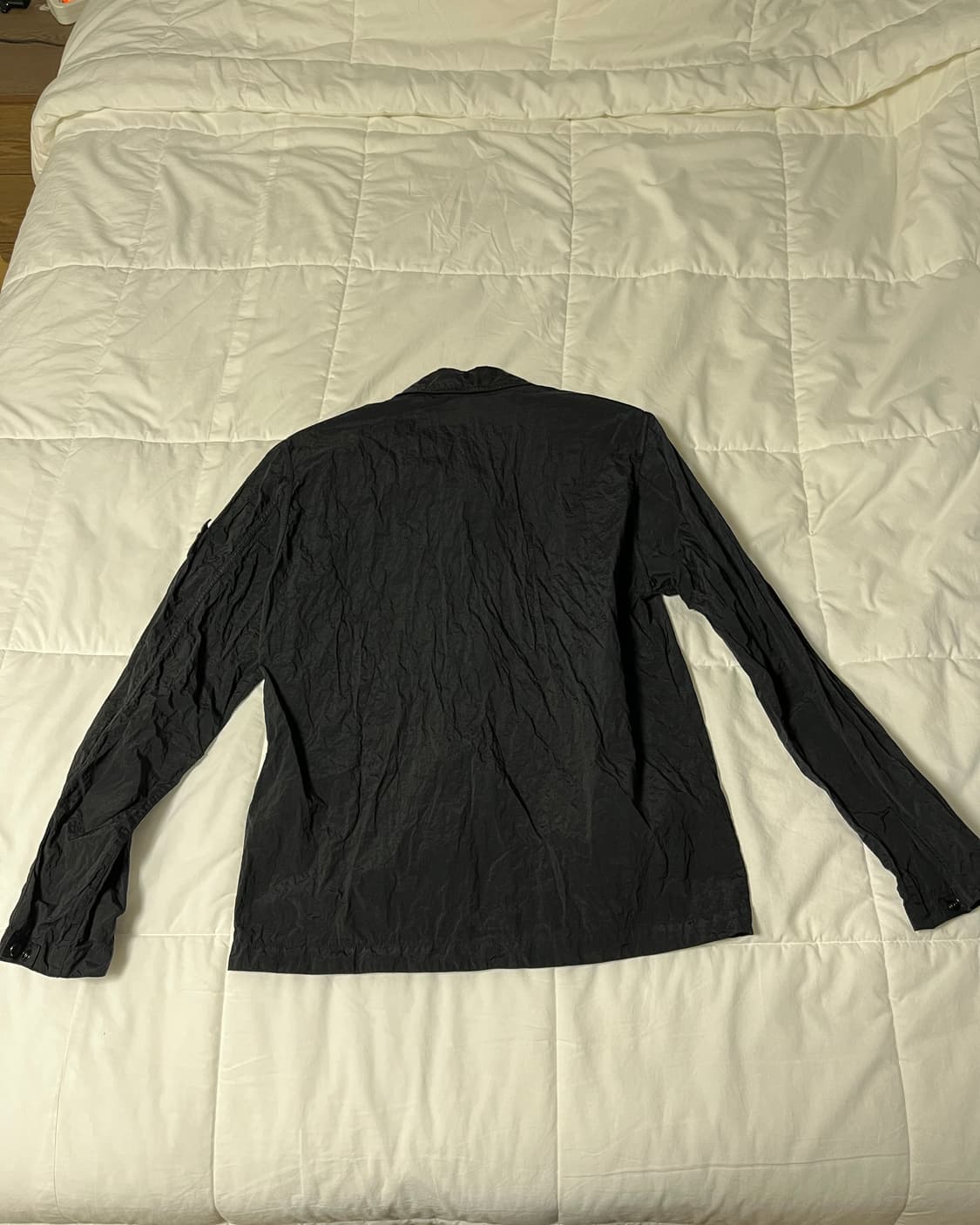 스톤아일랜드 나일론 오버셔츠 s사이즈 판매합니다! 상품이미지2