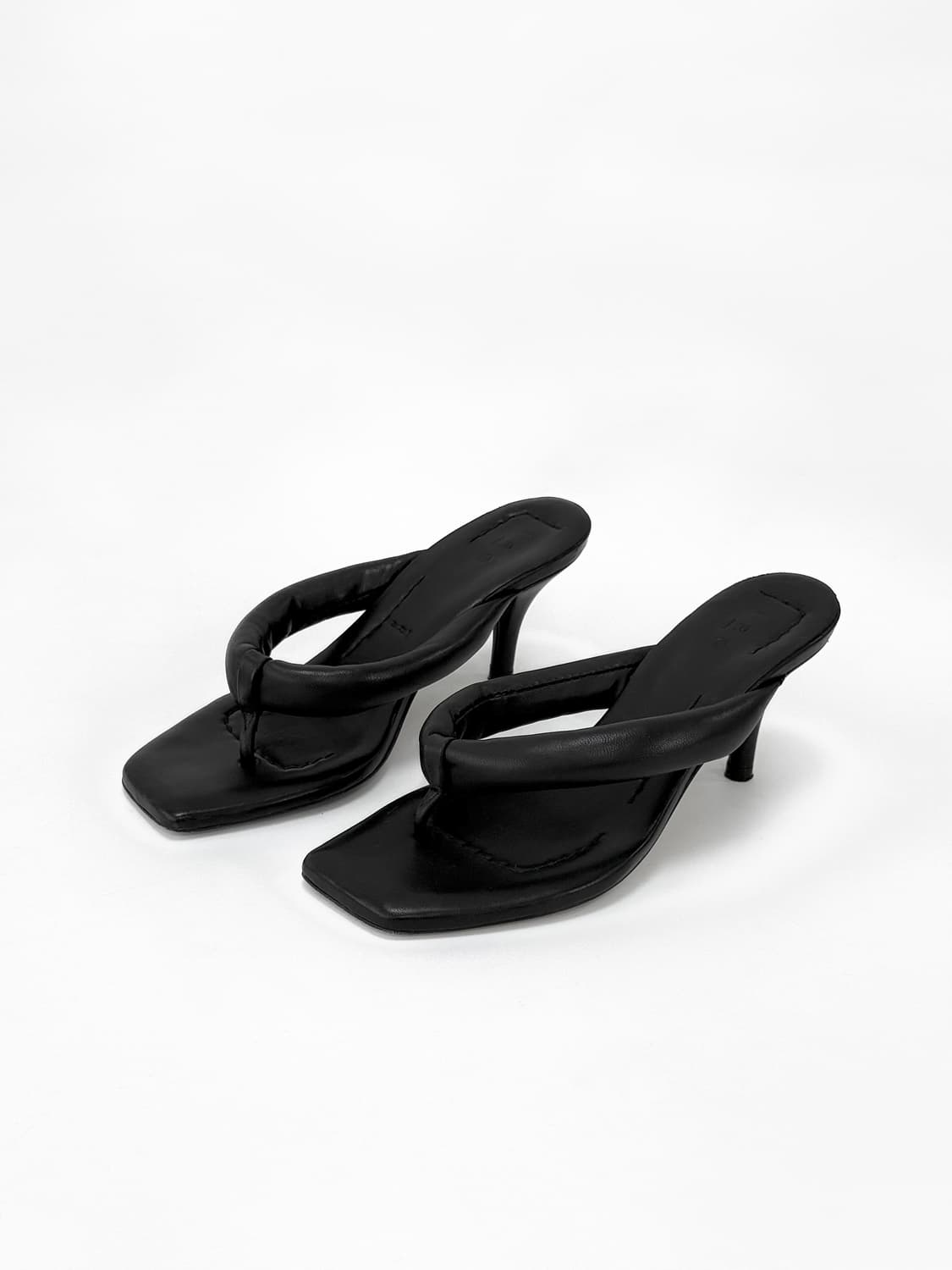 IRO Padded Leather Flip-Flop Heels 상품이미지1