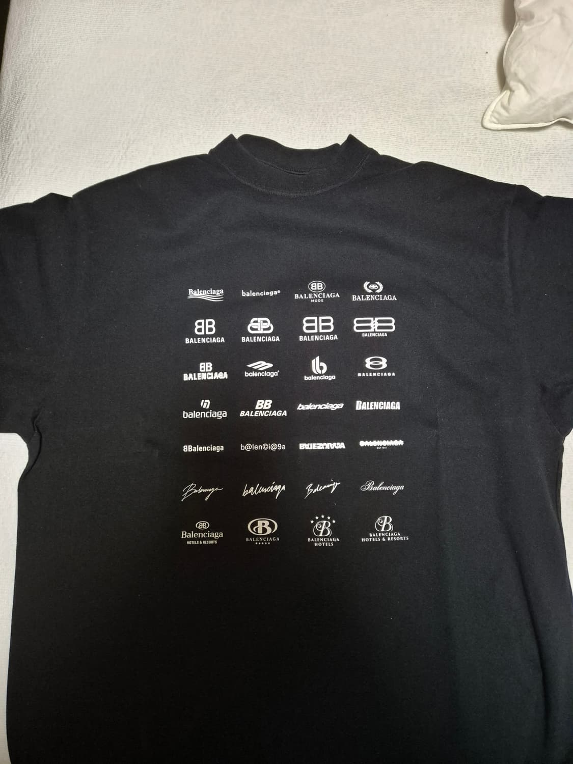 발렌시아가 아카이브 로고 반팔  상품이미지1