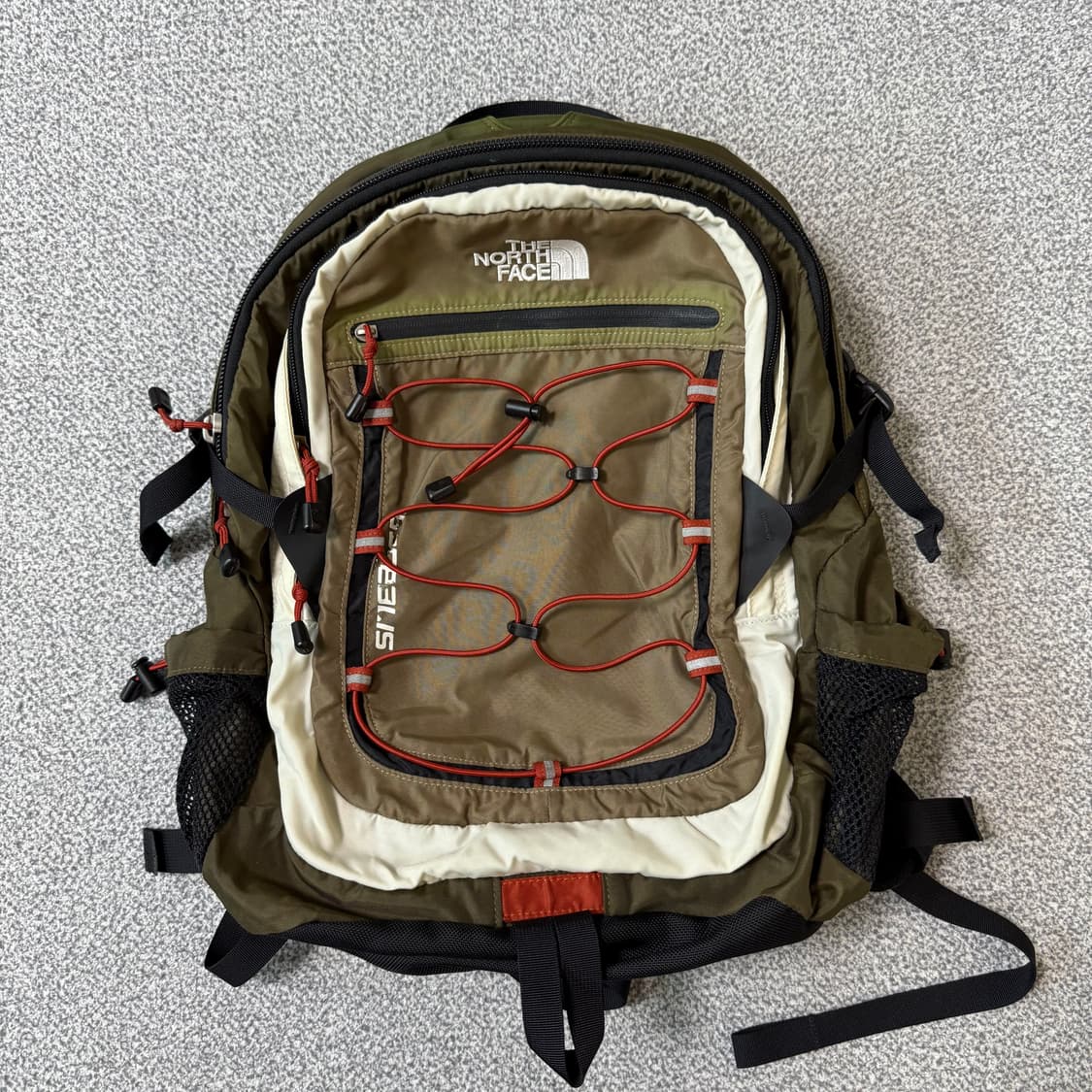 노스페이스 백팩 상품이미지1
