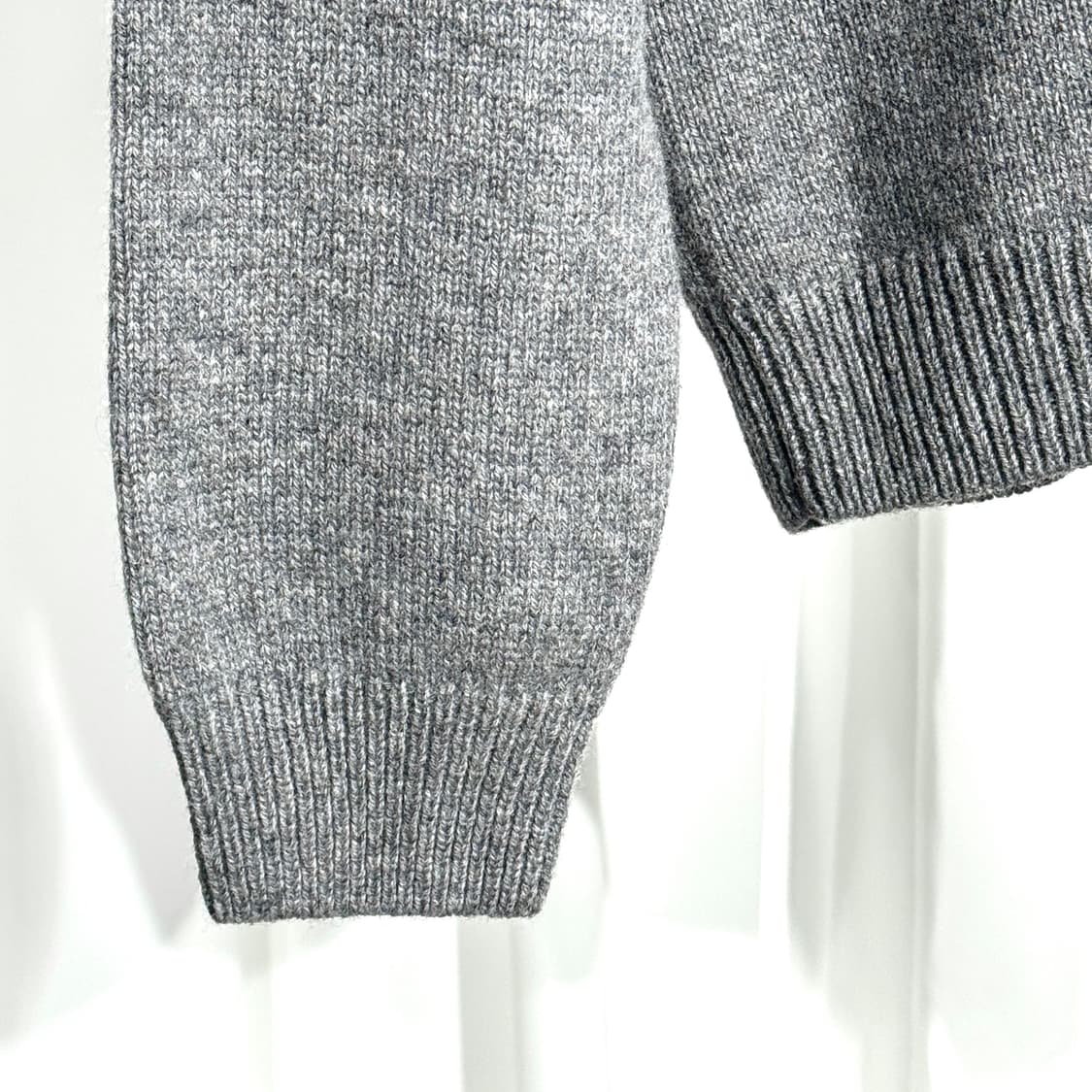 [정품] 셀린느 트리옹프 울 크루넥 스웨터 니트 L  상품이미지4