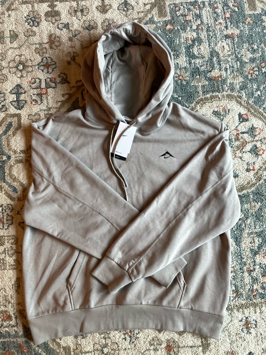 나이키 드라이핏 트레일 러닝 후드 (새제품. XL) 상품이미지1