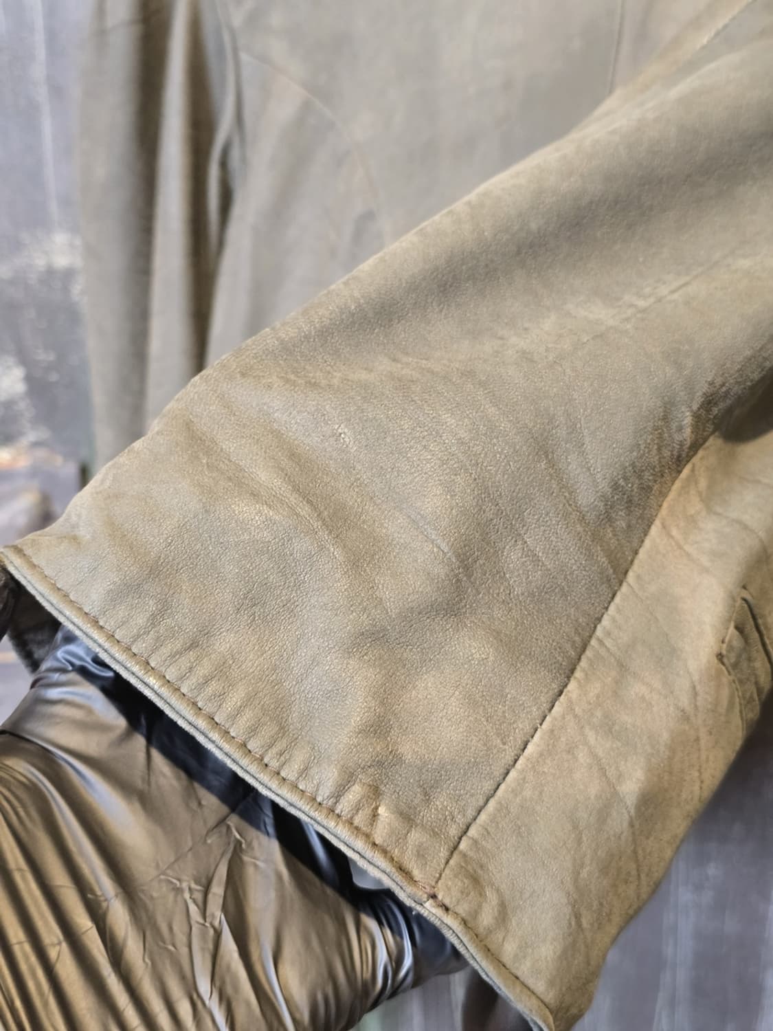 80s Distressed Leather Jacket 상품이미지4