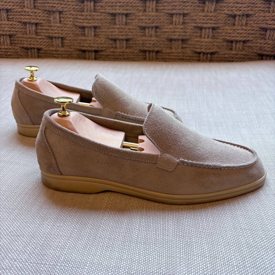 [255] Berwick 5542 스모크 스웨이드 슬립 온 로퍼 상품이미지4