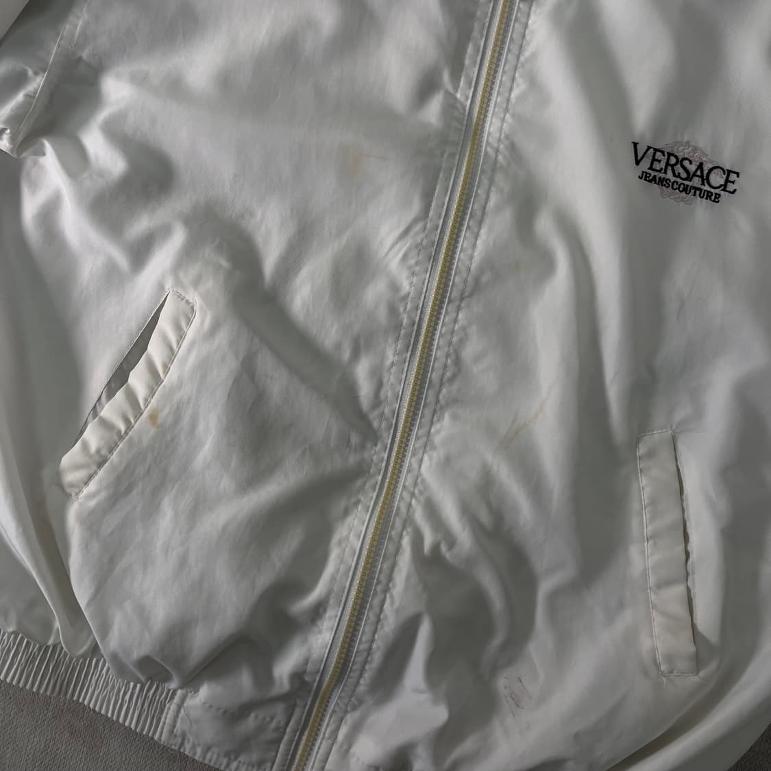 100 베르사체 진스 꾸뛰르 빅로고 바람막이 자켓 상품이미지6