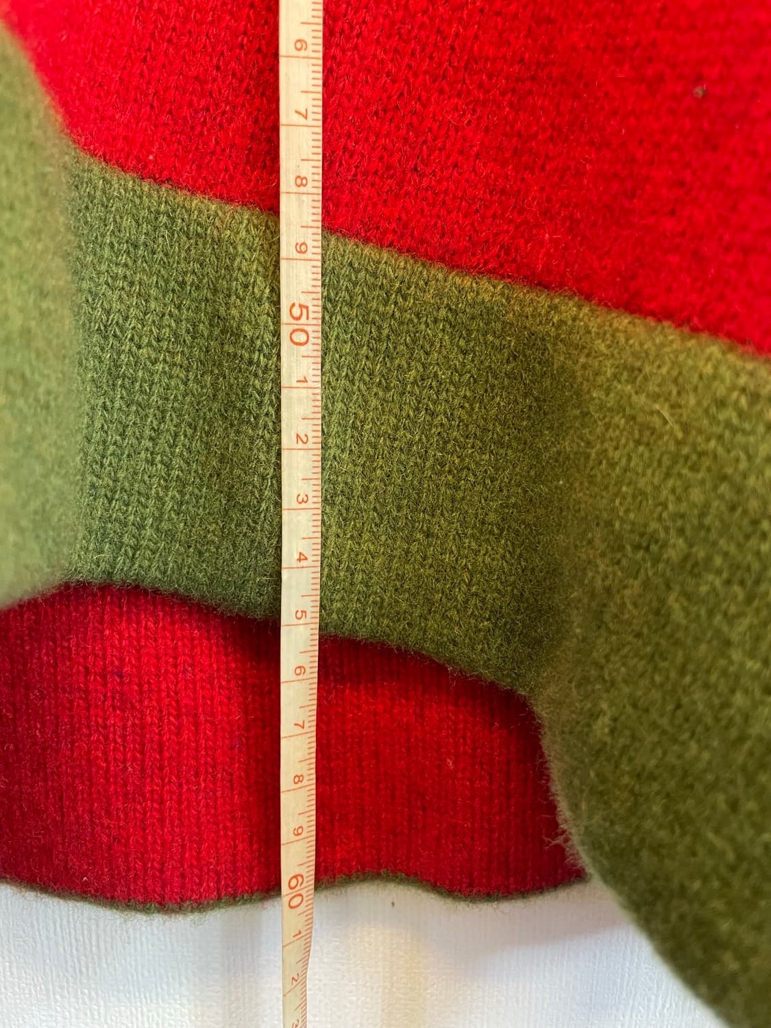 배색 레드니트 빨간니트 크리스마스니트 크리스마스룩 연말룩데이트룩 상품이미지5