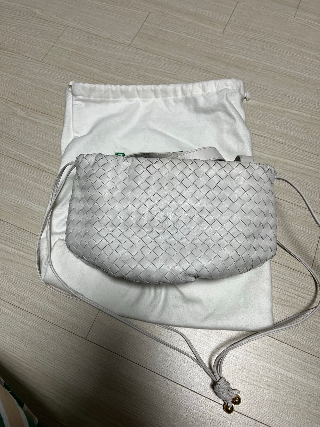 The Small Bulb Shoulder Bag 상품이미지3