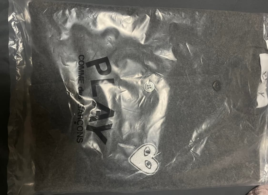 (새상품) 꼼데가르송 라이트그레이 화이트와펜 S사이즈 상품이미지1