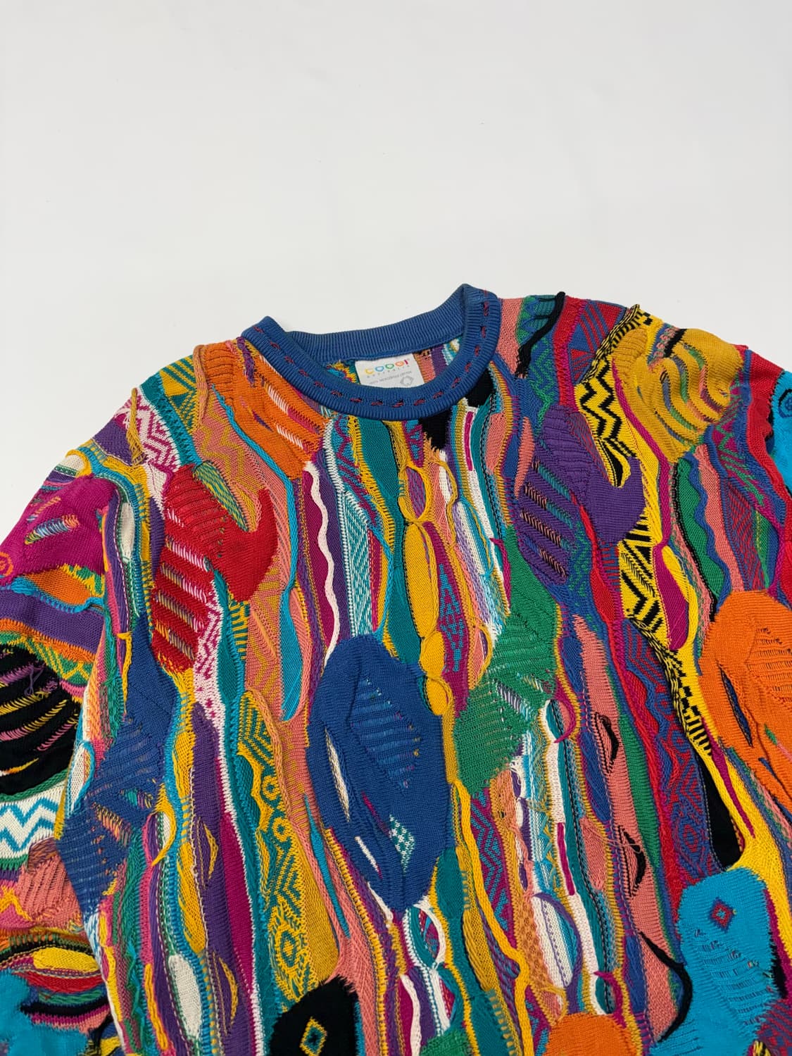 쿠지 COOGI 레인보우 입체 멀티 컬러 케이블 니트 상품이미지2
