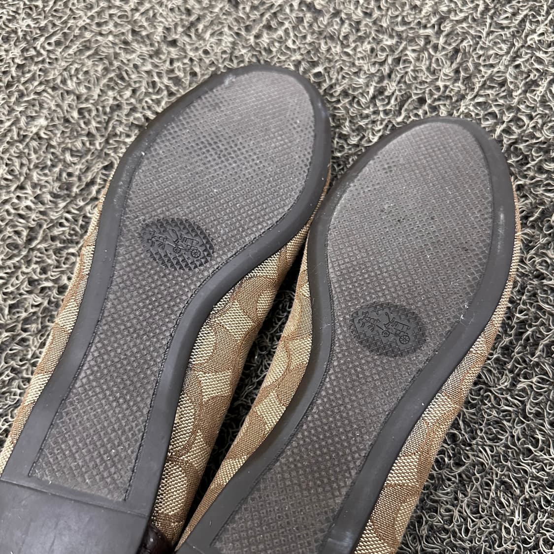 COACH 코치 시그니처 플랫슈즈 여성 240 상품이미지7