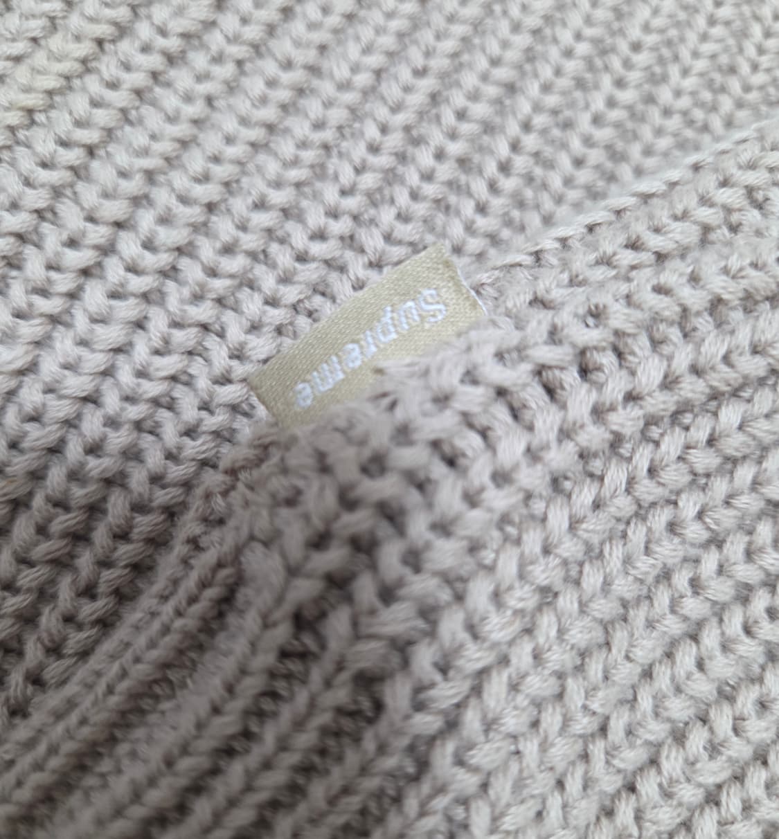 슈프림 x 꼼데가르송 니트 탄 상품이미지5