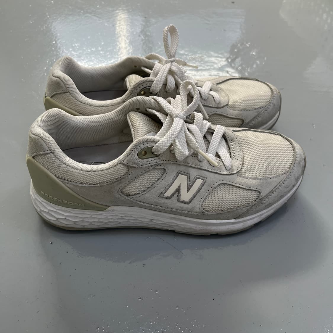 240 뉴발란스 플레쉬폼 1880 운동화 0304M 상품이미지4