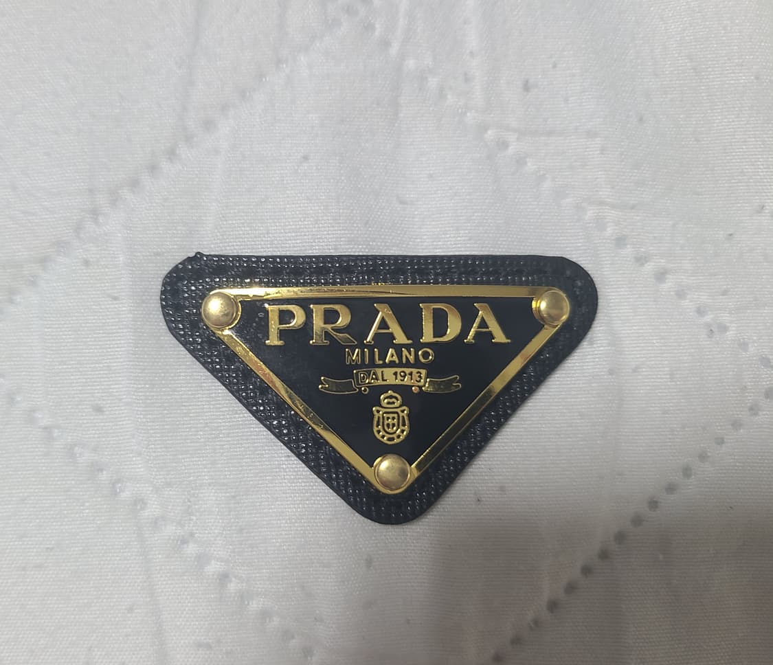 프라다 로고/ 엠블럼 상품이미지1
