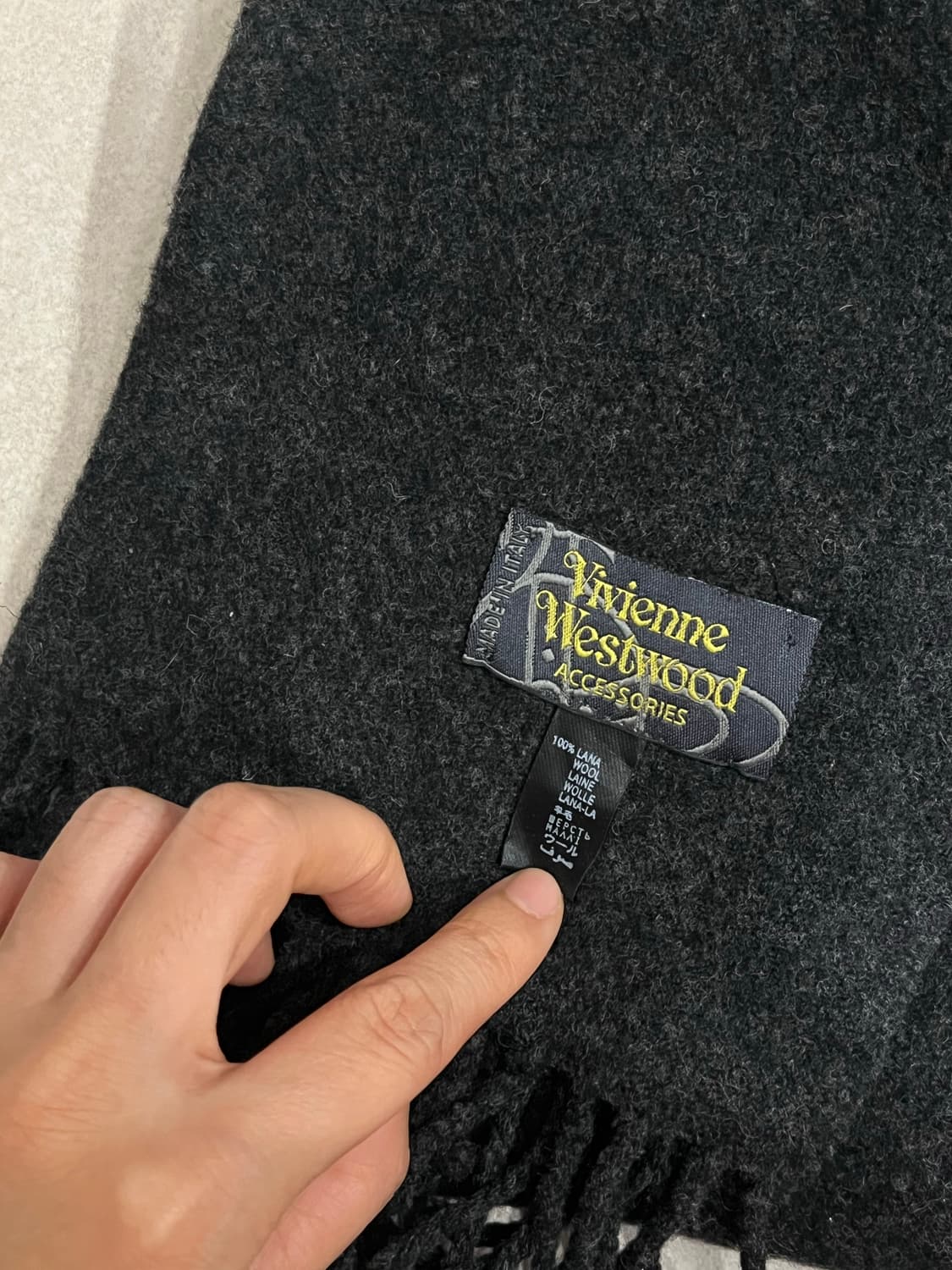 비비안웨스트우드 머플러 상품이미지2