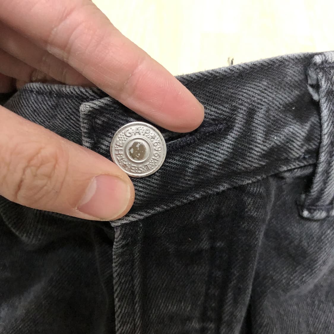 (36) 갭 GAP 흑청 5P 버튼플라이 이지핏 (릴렉스드핏) 데님 상품이미지6