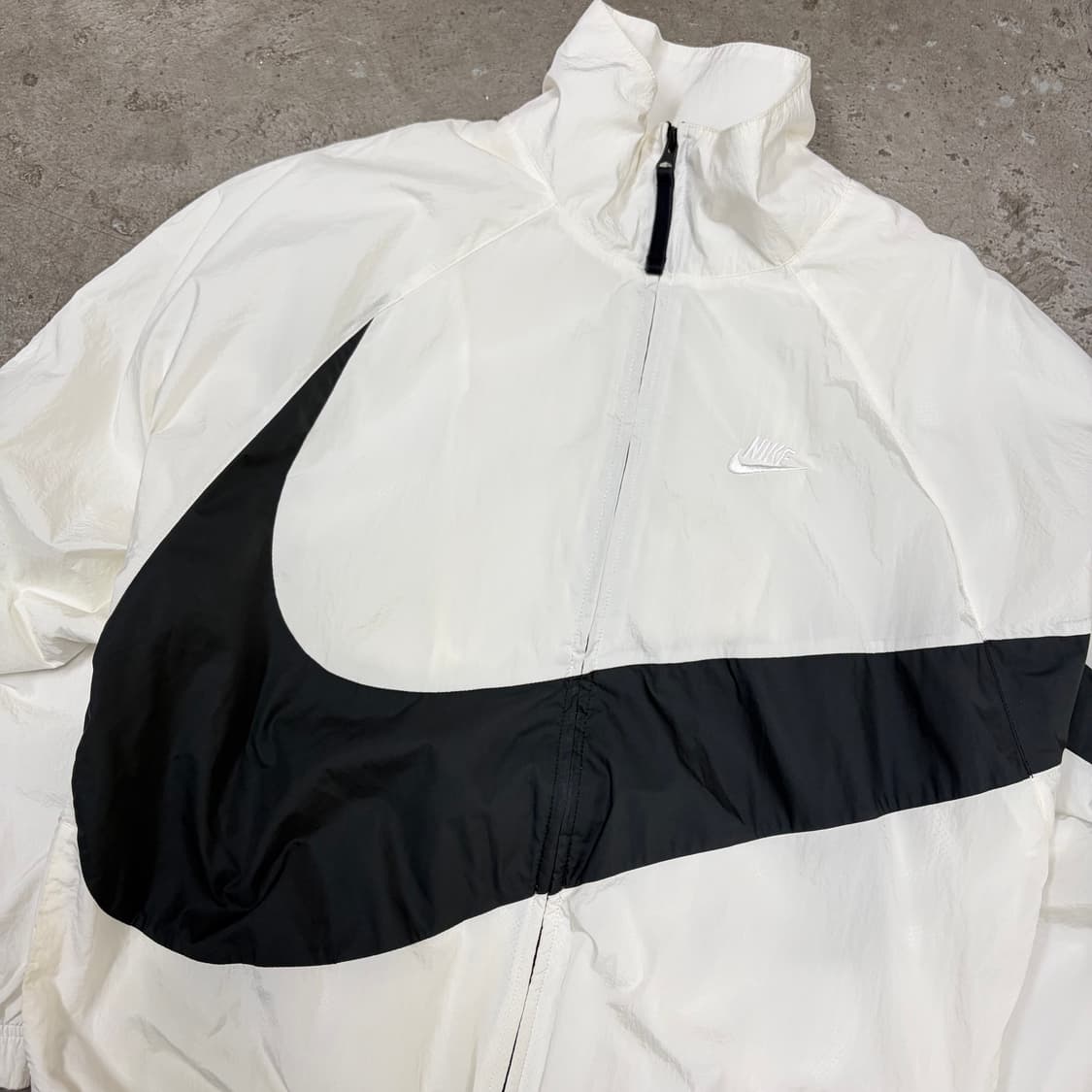 나이키 화이트 빅스우시 바람막이[2432] 상품이미지2