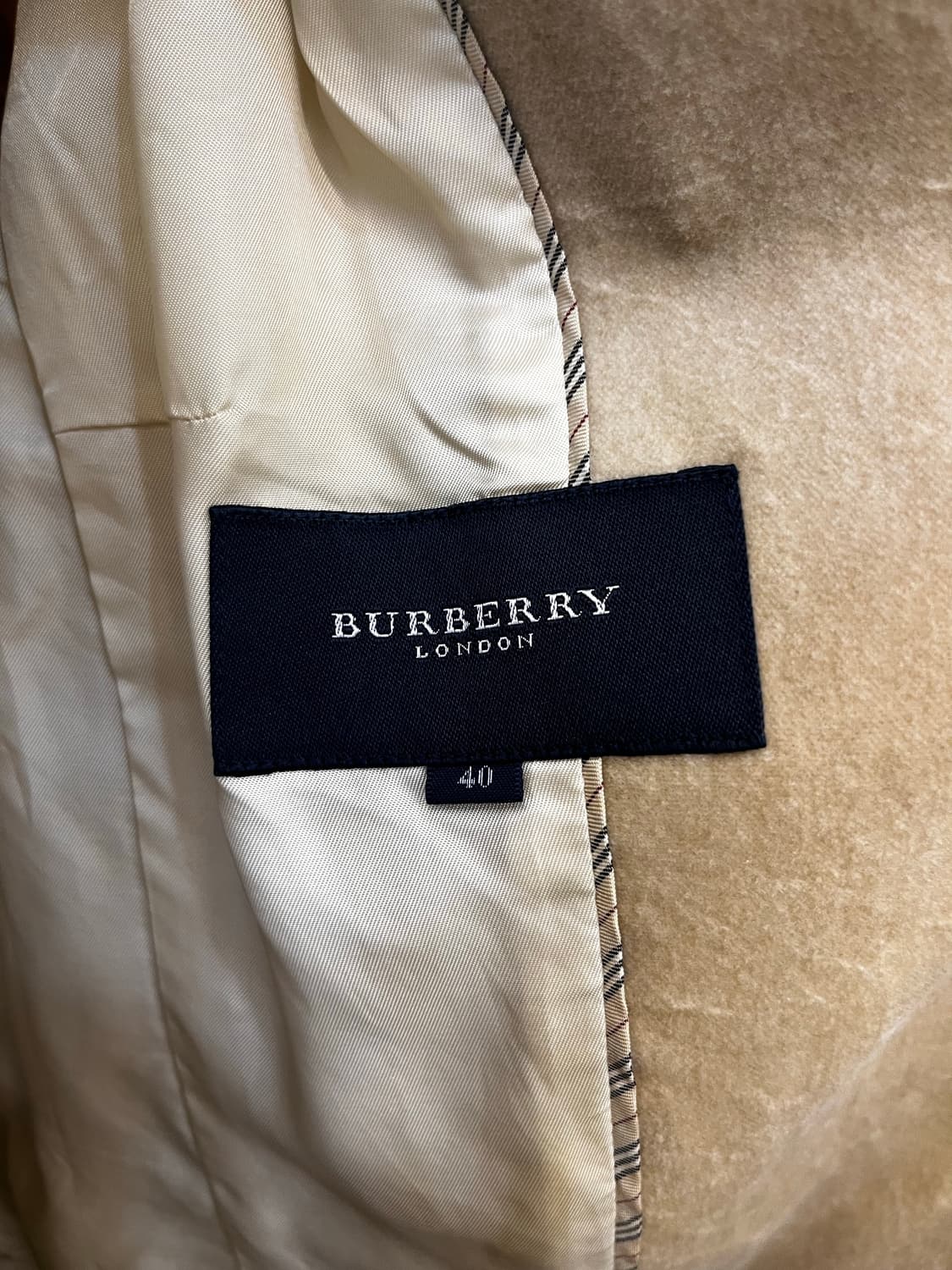 버버리 코튼 벨벳 블레이저 상품이미지8