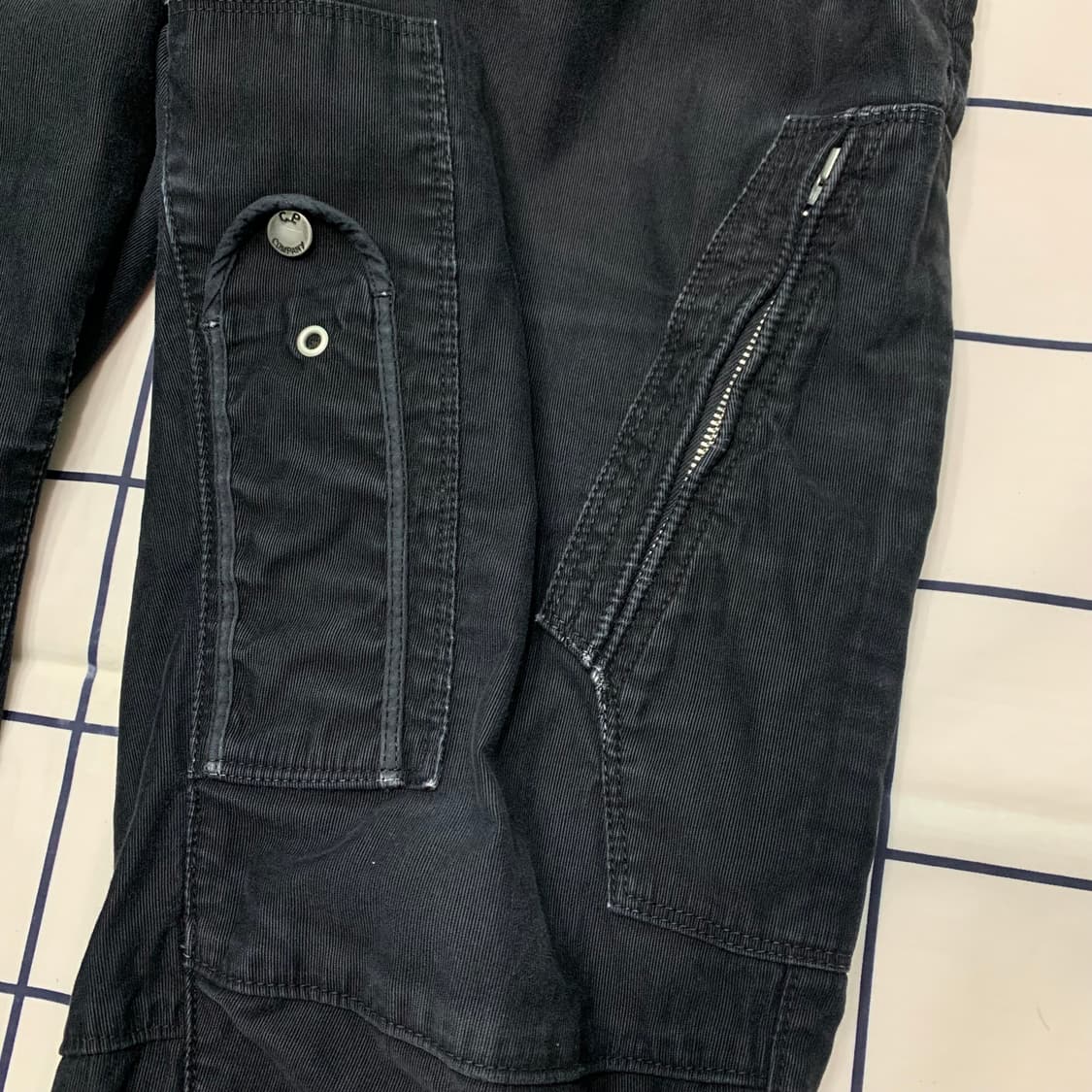 cp컴퍼니 테크니컬 바지(정품) 상품이미지4