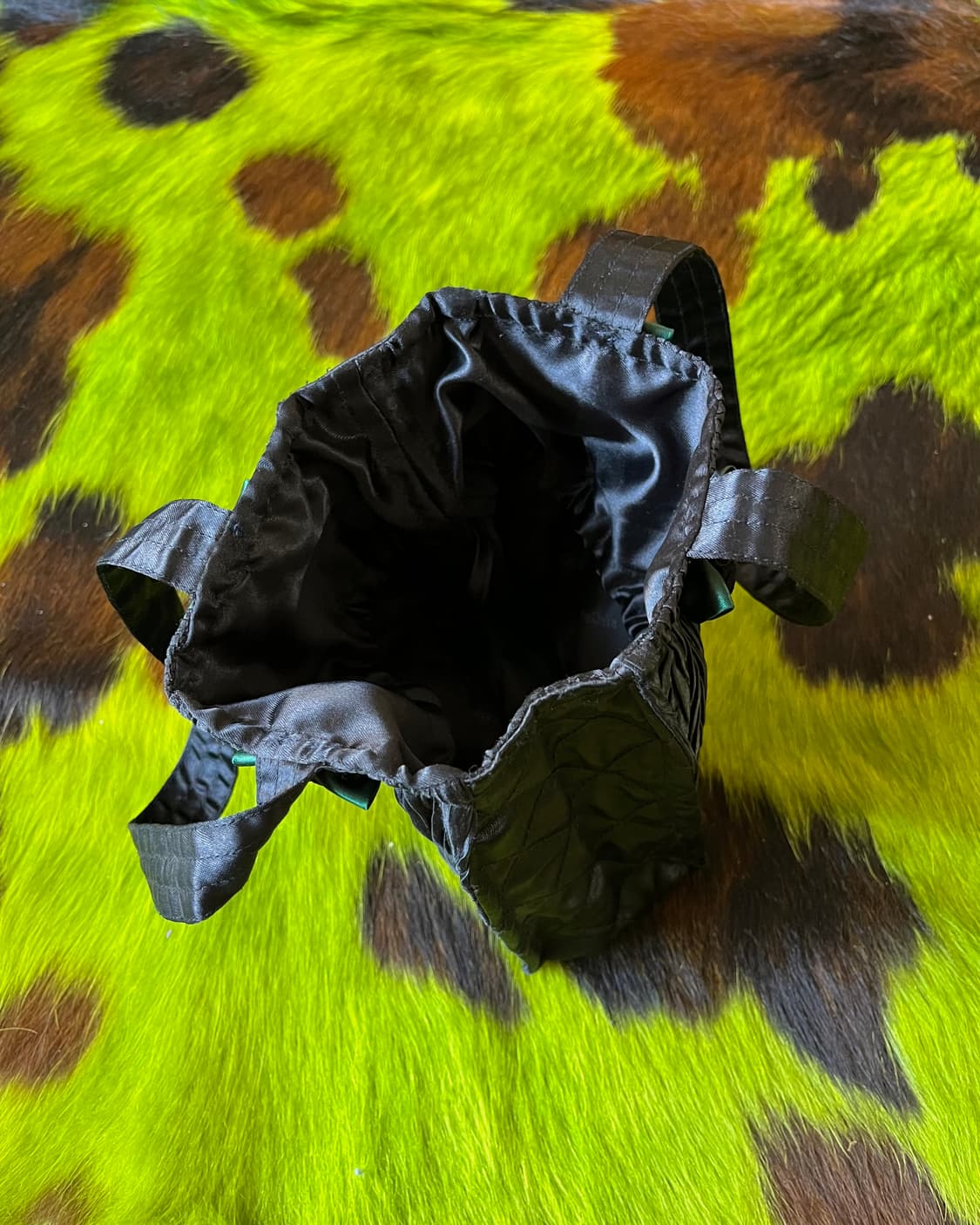 JPN Vintage 3D Black Rose Satin Tote Bag 상품이미지8
