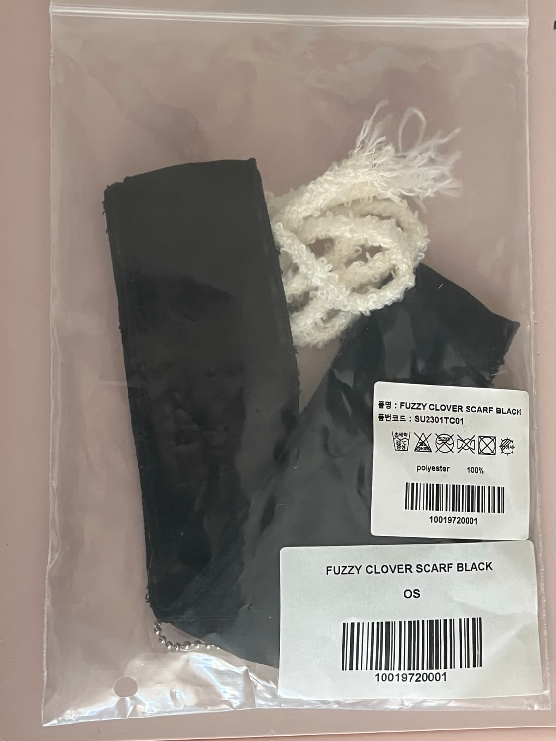 suu 스마트어반유즈풀 클로버 스카프 fuzzy clover scarf 상품이미지2