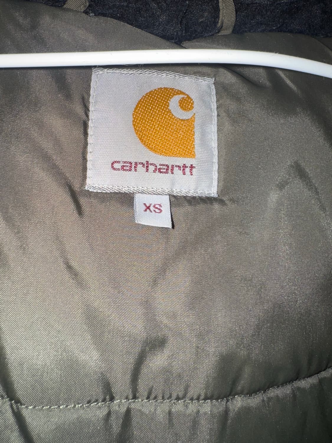 칼하트 패딩  상품이미지4