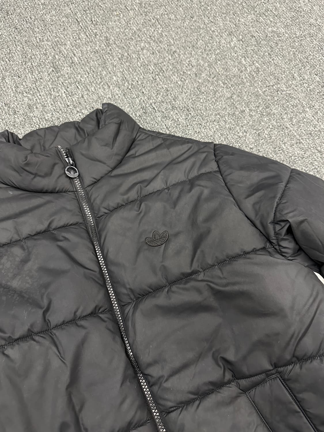 S) 아디다스 파이어버드 로고 블랙 다운 패딩 상품이미지4