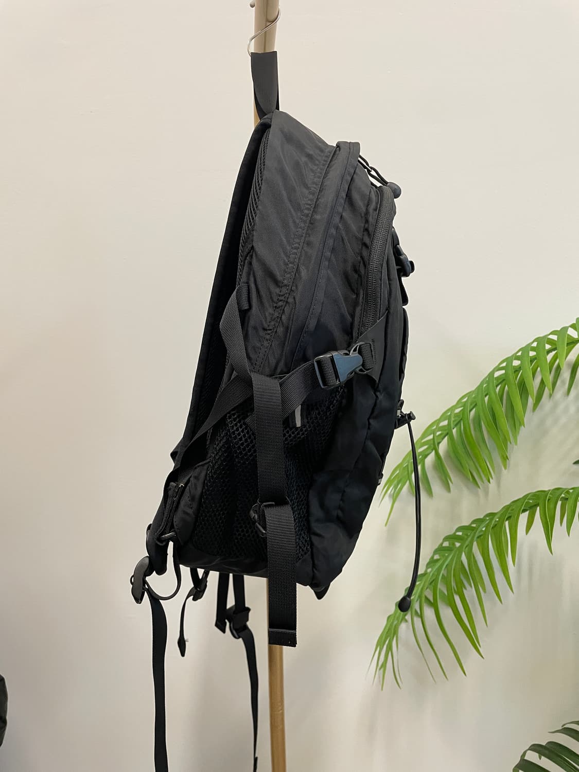 노스페이스 Essential(20L) 백팩 상품이미지3
