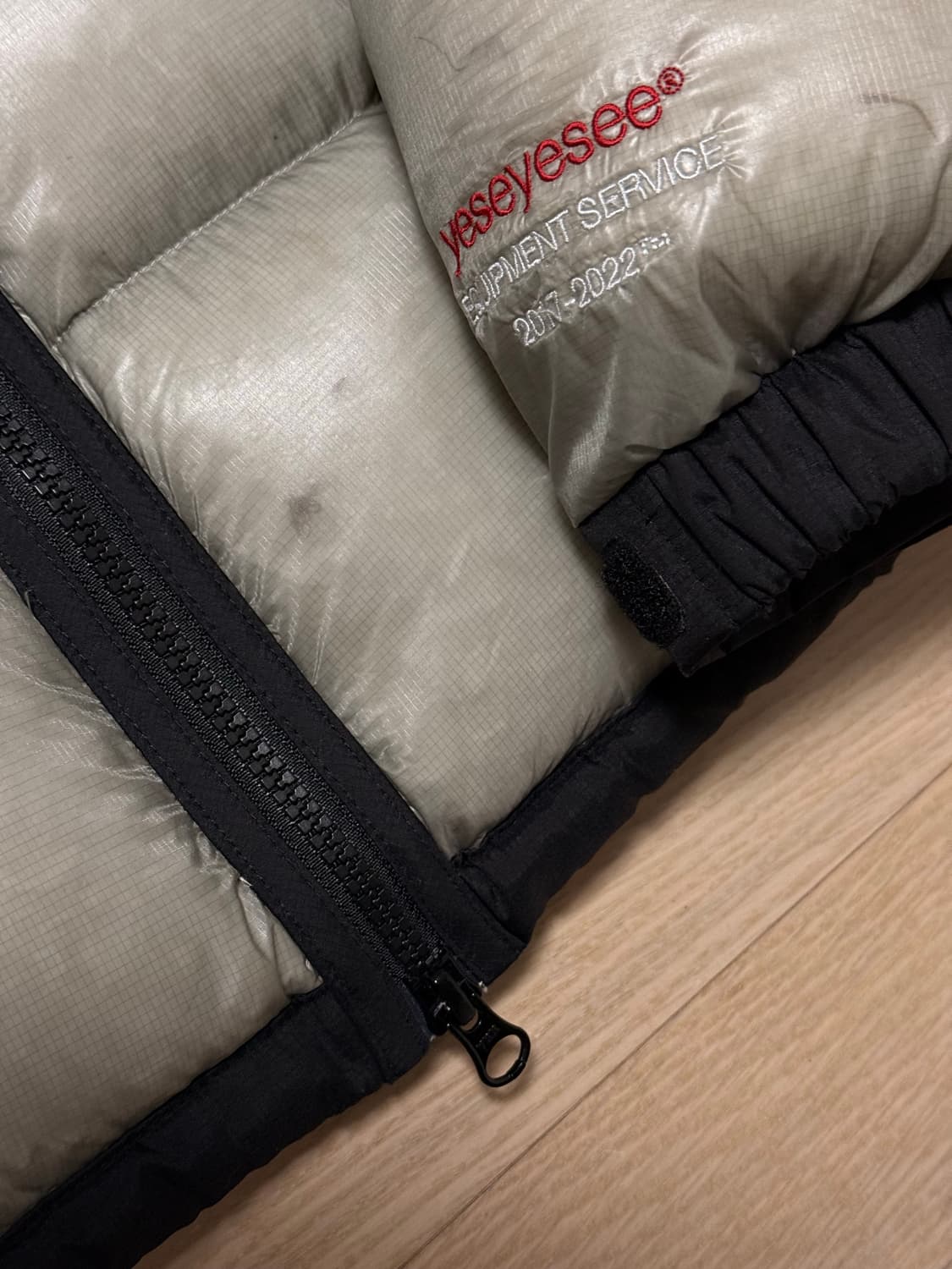 예스아이씨 올마이티 구스 다운 카키 L 상품이미지5