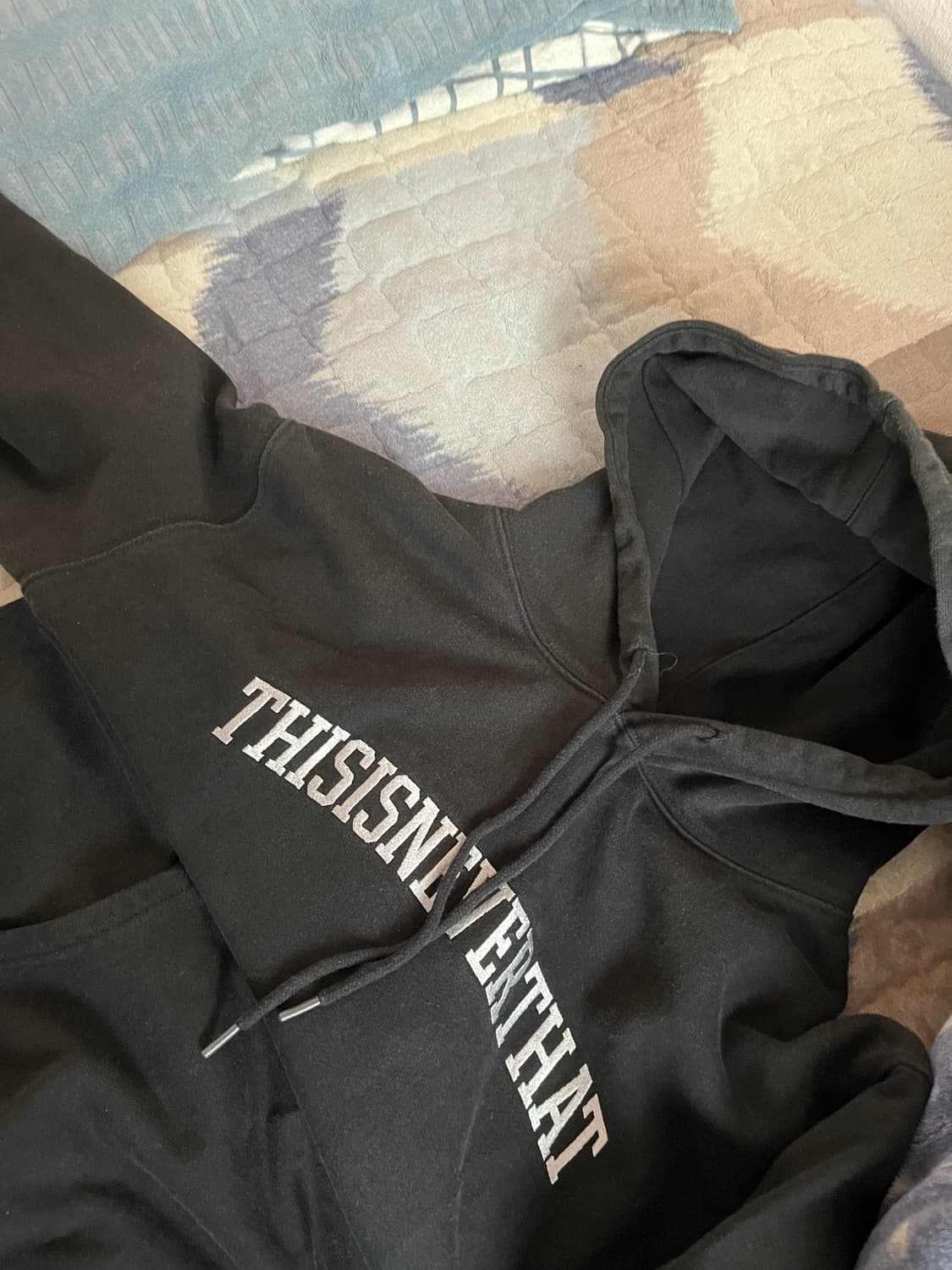 [s] 디스이즈네버댓후드티 블랙 실버 판매합니다 상품이미지1