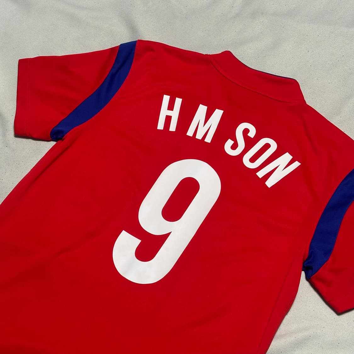 100 나이키 2014 국가대표 NO.9 손흥민 유니폼  상품이미지1