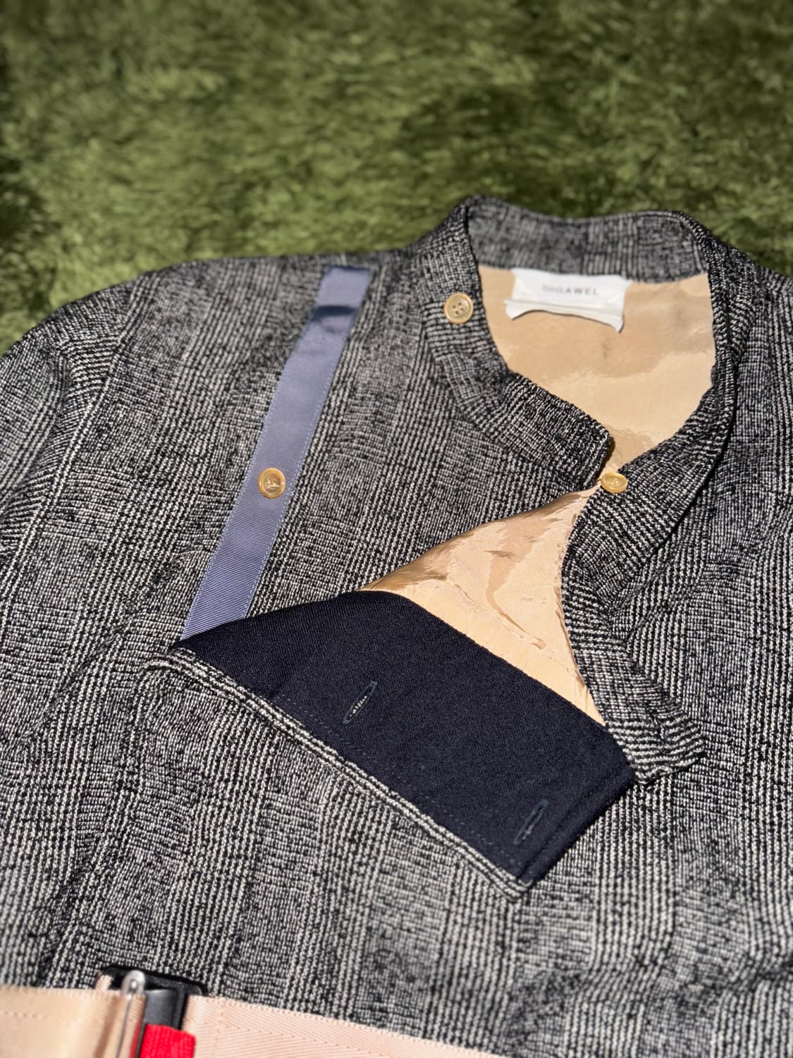 [1] DIGAWEL 디가웰 글렌 체크 울 큐프라 벨티드 하프 코트 상품이미지4