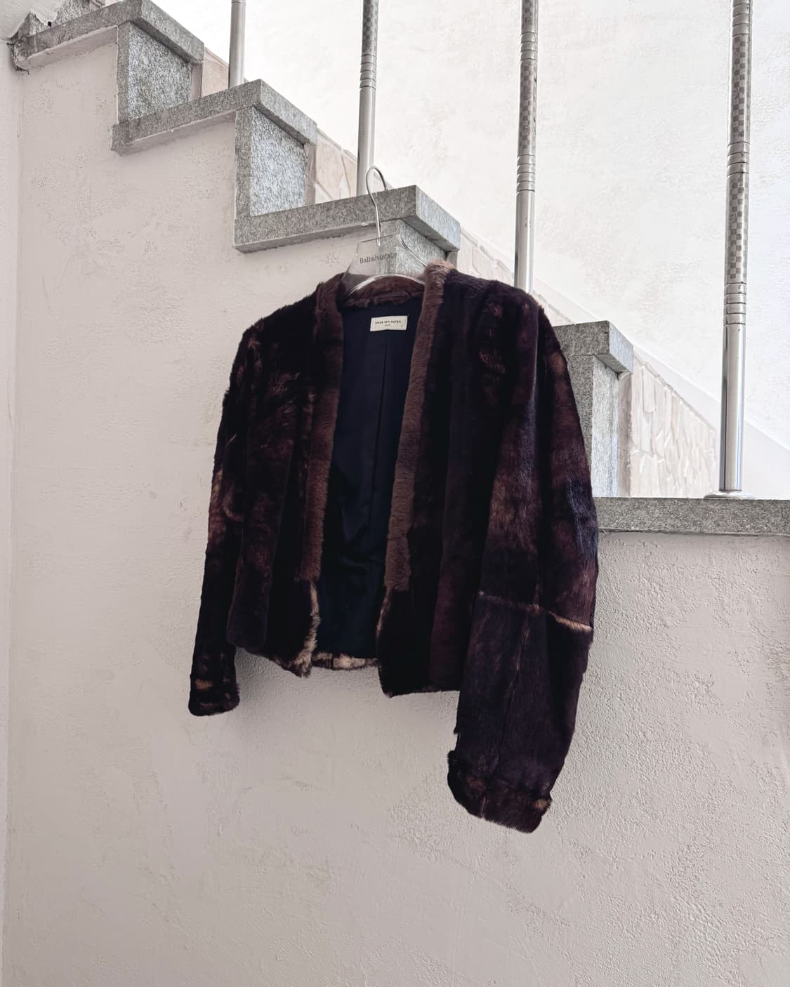 DRIES VAN NOTEN Real Fur Cropped Jacket 상품이미지1