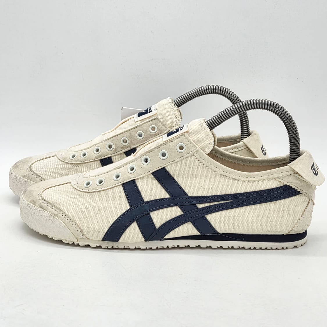 오니츠카 타이거 멕시코 66 슬립온 버치 미드나잇 (250) 상품이미지1