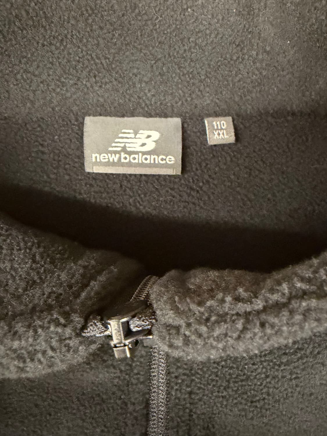 [110] KT위즈 x 뉴발란스 플리스 후리스 블랙 상품이미지3