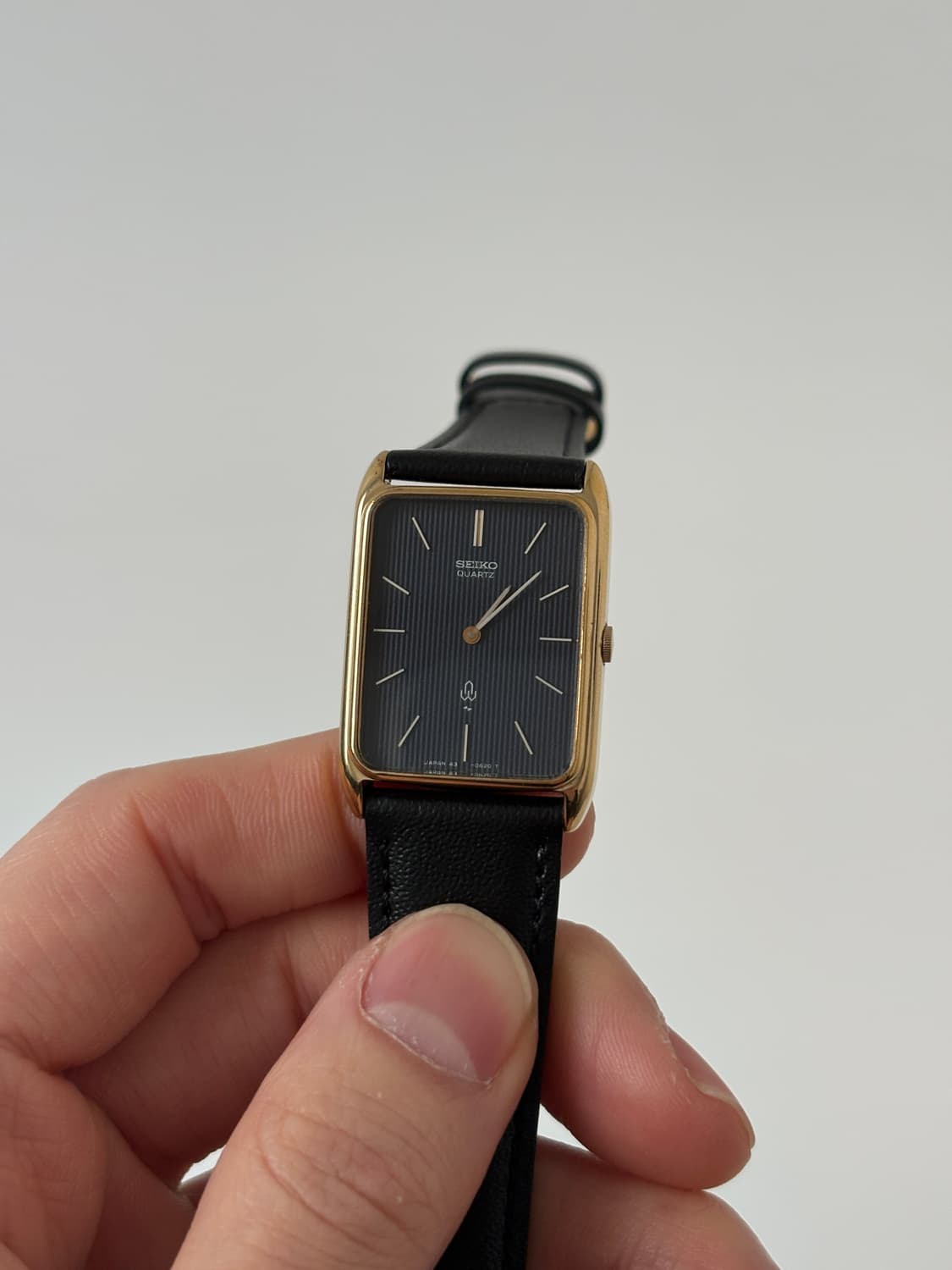 1970s Stripe Dark Navy Dial Tank Quartz 상품이미지1